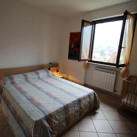 La Rocca By Interhome Apartment Porto Valtravaglia