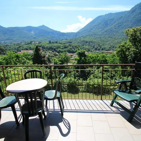 La Rocca By Interhome Lägenhet Porto Valtravaglia
