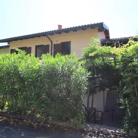 Appartamento La Rocca By Interhome *