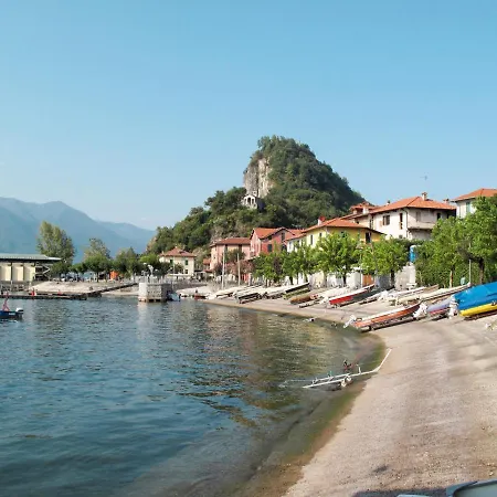 La Rocca By Interhome Lägenhet Porto Valtravaglia