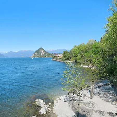La Rocca By Interhome Daire Porto Valtravaglia