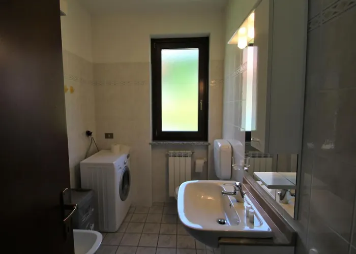 Lejlighed La Rocca By Interhome Porto Valtravaglia